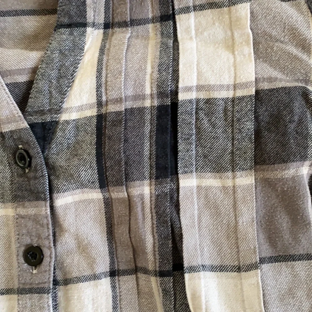 Size 2X - Picture 4 of 4